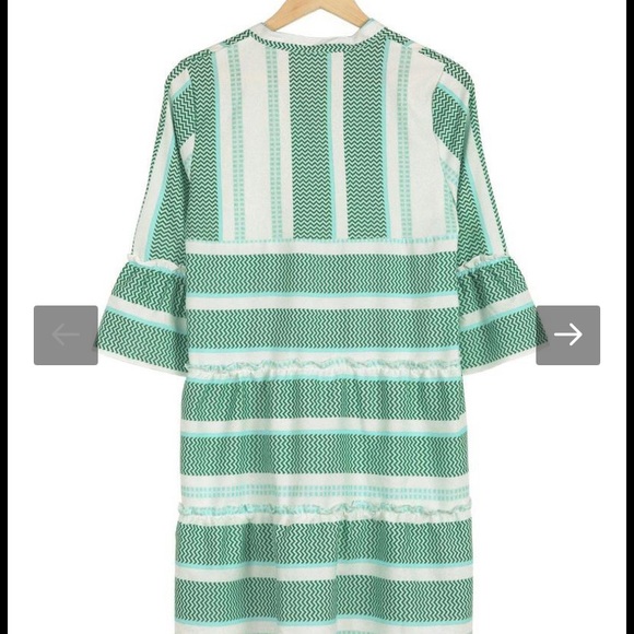 Chic Color Block Print Bell Cuff Sleeve Mini Dress - Picture 3 of 11